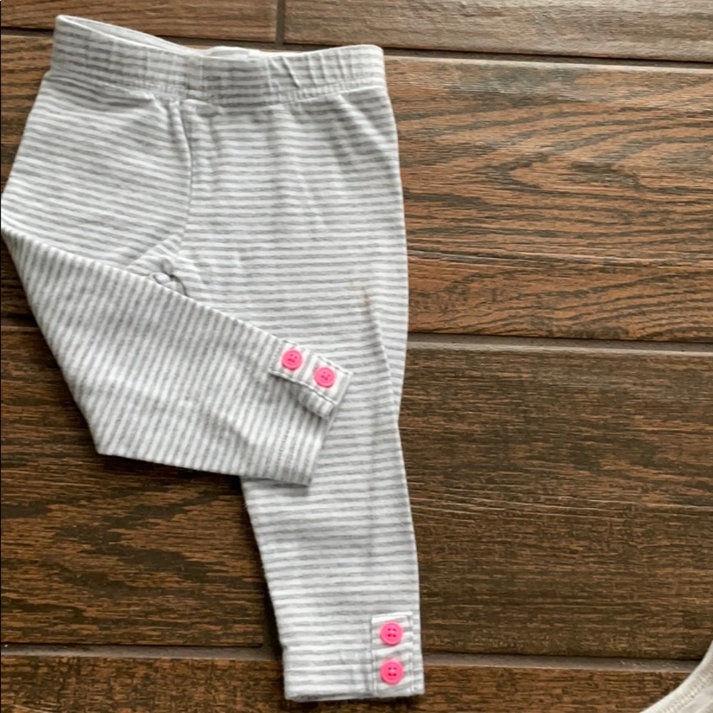 🎀Carter’s 2 piece black kitty outfit🎀 - Picture 5 of 6